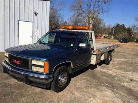 Simply research the type of car you're interested in and then select a used. GMC 3500 (1991) : Flatbeds & Rollbacks