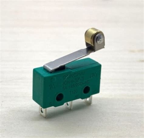 Donghai Kw4 3z 3 Small Stroke Limit Switch 3 Pin 5a 250v With Handle