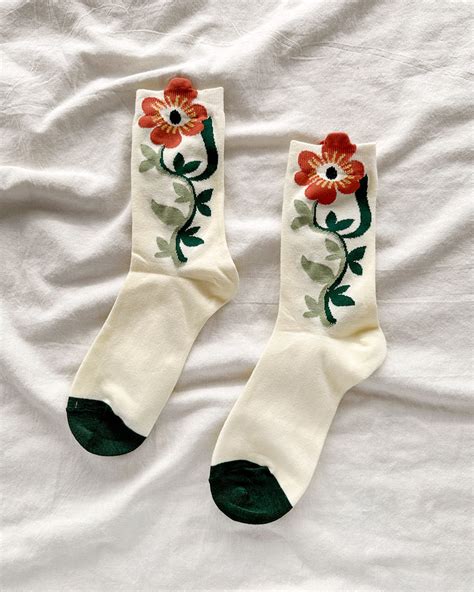 Sweet Vintage Style Accessories Adored Vintage Farrow Socks