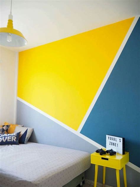 After seeing how busy and dizzying that taped off design looked with the stark contrast between the dark blue and white, i realized that the final design would have to have way less contrast. 33 Best Geometric Wall Art Paint Design Ideas33DECOR ...