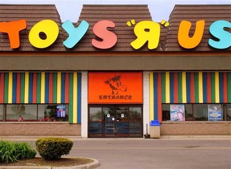Toysrus is the leading kids store for all toys, video games, dolls, action figures, learning games, building blocks and more. 80s STORE of the Day: Toys R Us (1948-2018) | Toys r us ...