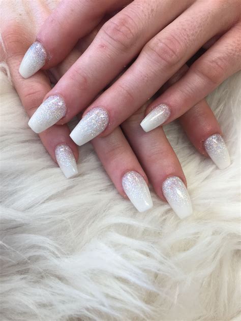 White And Glitter Ombré Ombre Nails Glitter White And Silver Nails