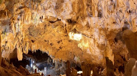 Ishigaki Island Limestone Cave In Ishigaki Tours And Activities Expedia