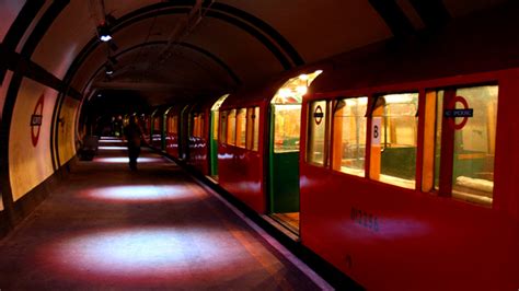 Old London Subway Station Used As Air Raid Shelter To Reopen For 70th