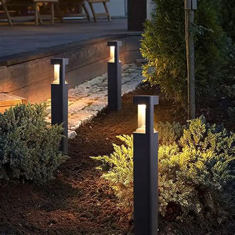 Outdoor Bollard Lighting Parking Garden Lights Modern Aluminum Pillar