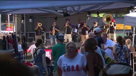 Thousands Drawn To Lacledes Landing For Big Muddy Blues Festival Fox 2