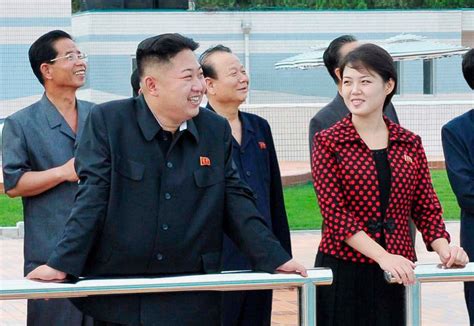 North Korea Mystery Woman Turns Out Shes The First Lady The New