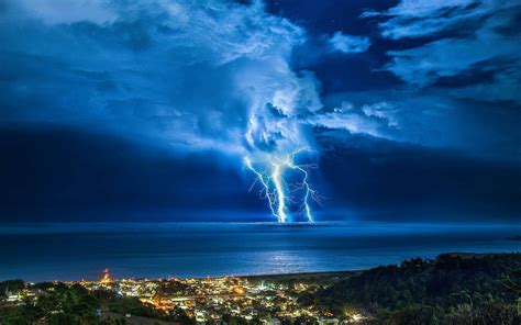 Clouds And Lightning Over Ocean Image Id 335560 Image Abyss