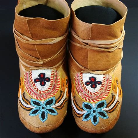 Vintage Native American Subarctic Quilled And Beaded Moccasins From Atozantiques On Ruby Lane
