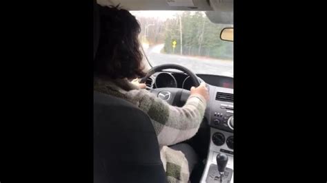 Flashing Female Uber Driver Lol