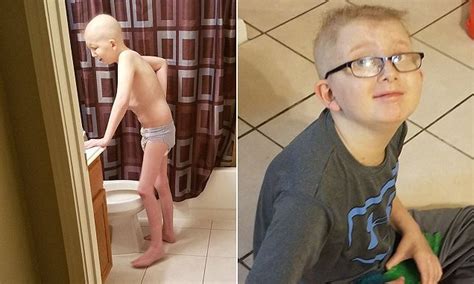 Texas Mom Shares Facebook Photo Of Cancer Stricken Son Daily Mail Online