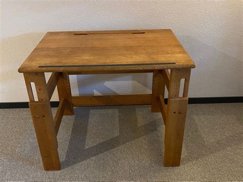 Vitrine nox glas nussbaum griff links von team 7. Team 7 Schreibtisch & Schulbladenstock | Kaufen auf Ricardo