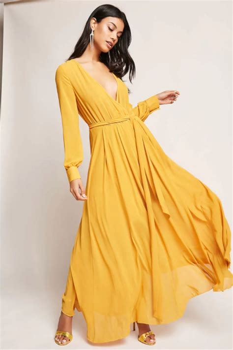 So, on this page youre submission wonderful option long flowy maxi dresses that perfectly accentuate the features of your body. 20 Stylish Dresses to Wear to a Fall Wedding | Long sleeve ...