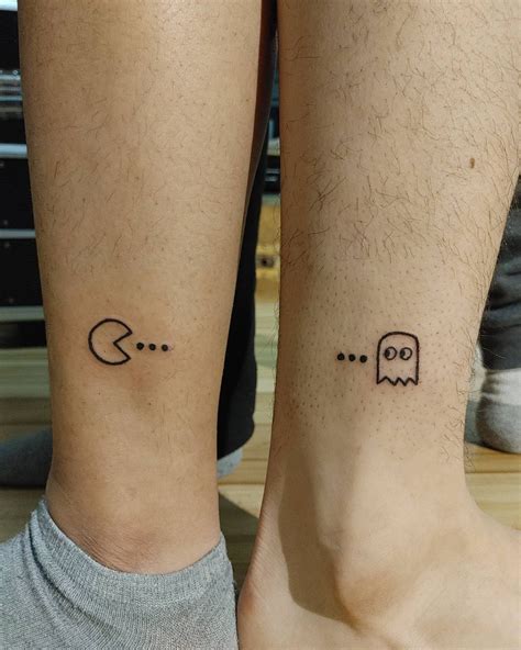 25 romantic and small matching tattoos for couples matching couple tattoos cute matching