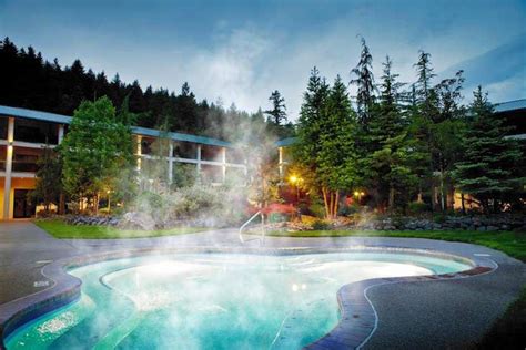 Top 10 Hot Springs Getaways In The Pacific Northwest Springs Resort