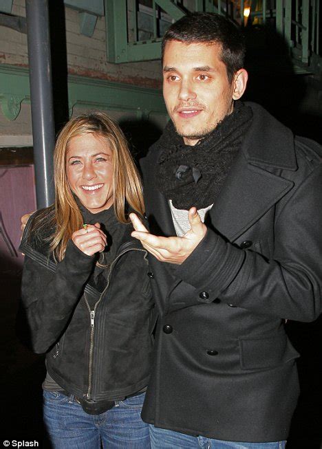 Jennifer Aniston Actresss Boyfriend Newlatest Pictures 2011