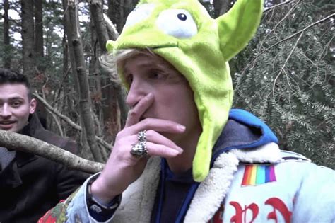 Youtuber Logan Paul Apologies Over Showing Suicide Victims Dead Body