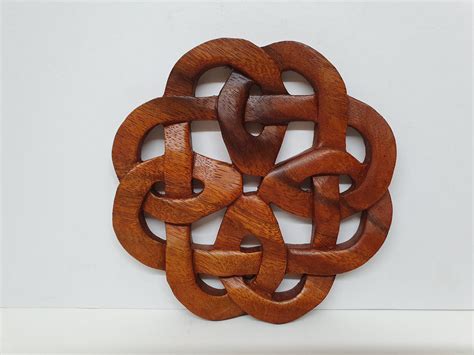 Small Celtic Round Beddgelert Woodcraft