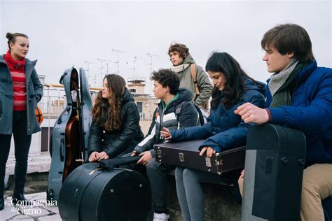 La compagnia del cigno 2 è tra le novità più attese: Ascolti Tv, Martedì 8 Gennaio 2019: La Compagnia del Cigno 22% - 5,3 mln (Rai 1), Titanic 10.4% ...