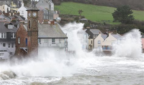 Uk Weather Forecast Britain Braces For Chaotic Week Of Heavy Rain