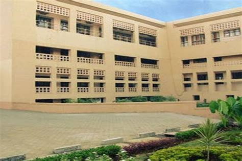 Top colleges in mumbai for bms: Fees Structure and Courses of SIES College of Management ...