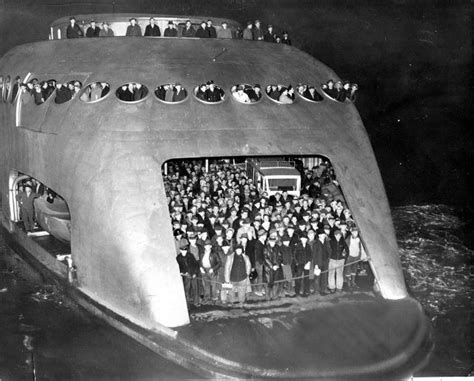 A felosztás előtti lengyelország határai ugyanis jóval keletebbre húzódtak, mint az első világháború után újjászülető lengyel államé. Napi érdekes - 276 - RITKÁN LÁTHATÓ TÖRTÉNELEM