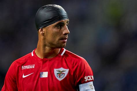 Fábio cardoso plays for liga nos team santa clara in pro evolution soccer 2020. Former Rangers defender Fabio Cardoso explains decision to ...