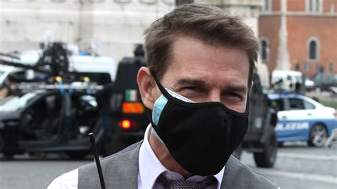 Impossible 7 set photos have surfaced online, revealing that the production has officially resumed in the u.k. Tom Cruise's Covid Rant on the 'Mission: Impossible 7' Set ...