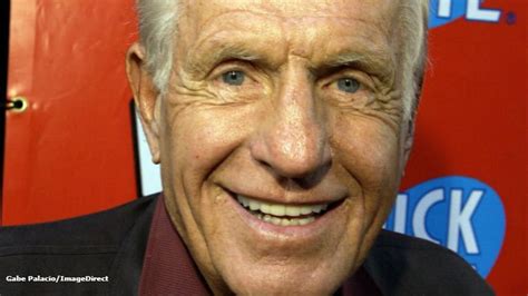 Tmz Actor Jerry Van Dyke Dies At Age 86