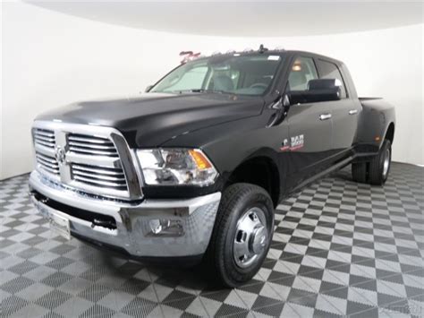 These trucks can seat up to six. EASY FINANCE New 2016 Dodge/RAM 3500 Dually Pickup Truck ...