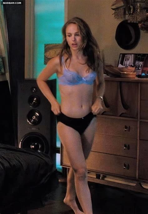 Natalie Portman Nude Booty In The Movie Closer 2004 Nudbay
