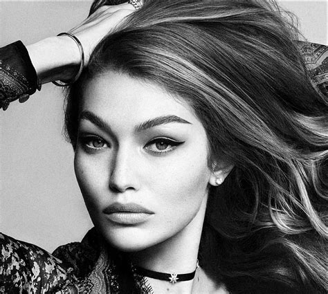 1920x1080px 1080P Descarga gratis Gigi hadid bw niña modelo