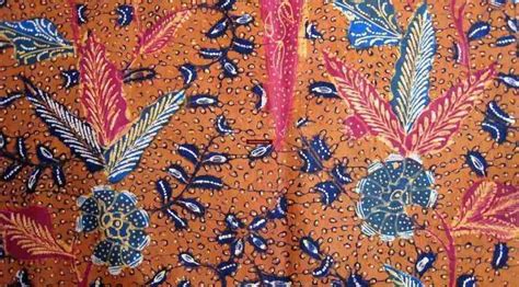 Untuk lebih jelasnya, berikut beberapa gambar batik sederhana anak sd yang dapat kamu jadikan sebagai referensi dalam menggambar atau hiasan di ponsel ataupun rumah. 11 Batik Nusantara Yang Keindahannya Dihargai Puluhan Juta Rupiah Tokopedia