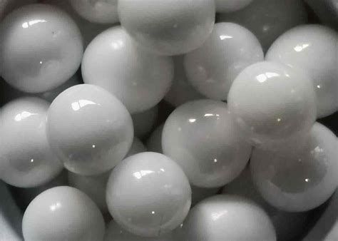 95 Yttrium Stabilized Zirconium Beads Zirconia Grinding Media 0.2-50mm