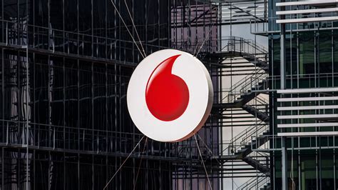 Vodafone Anuncia Acordo Para Comprar A Nowo Negócio Encontra Se