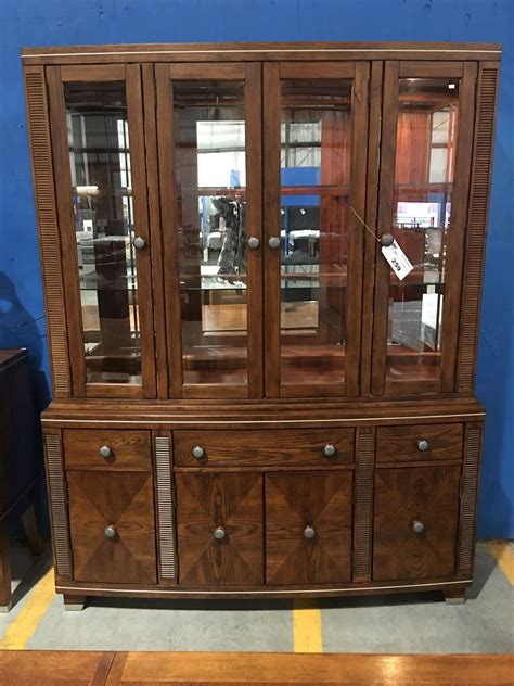 Glass Front Lighted Oak Buffet And Hutch China Cabinet