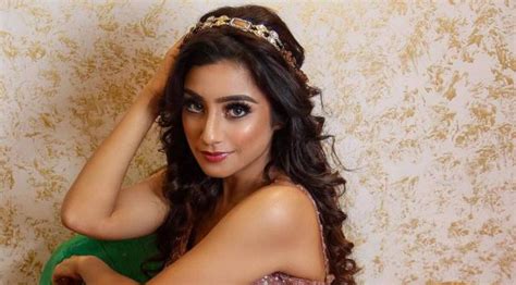 Neha Marda Shares How Expecting Mothers Can Count Kicks Of Their Babies