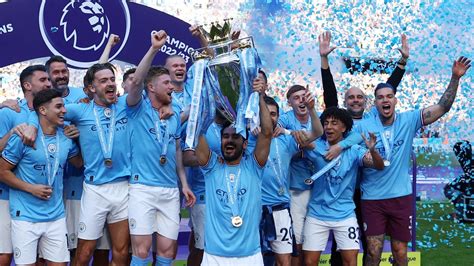 Premier League Yearender Manchester City Dominate Liverpool Re Emerge