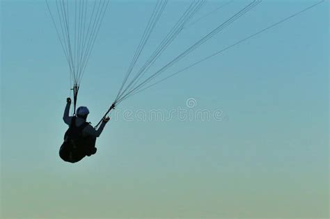 Recreational Paragliding Editorial Photo Image Of Ohio 52614486