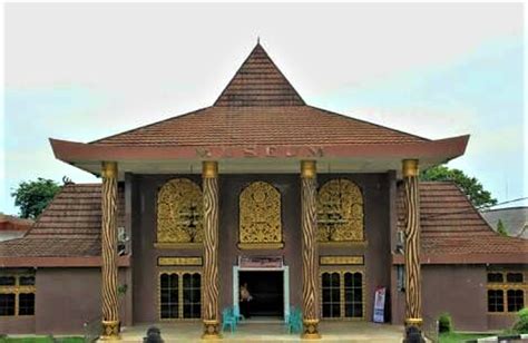 Yuk Menyimak Sejarah Palembang Melalui Museum Balaputra Dewa