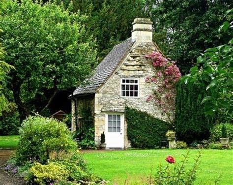 Quaint Little Cottage