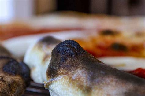 Why Your Pizza Is Burnt And How To Fix It In 4 Easy Steps The Pizza