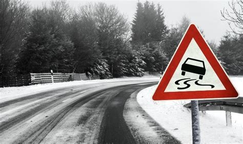 Seasonal Safety Expert Tips For Driving On Icy Roads The Dixon Pilot
