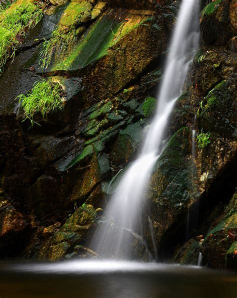 How To Photograph Stunning Waterfalls