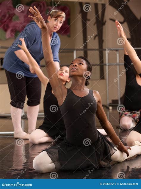 Kneeling Dance Students Stock Photo Image Of Ethnic 25336512