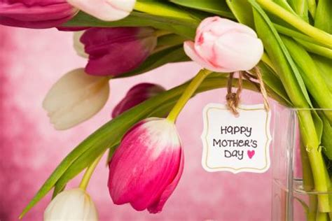 Mother's day is may 9, 2021—it's time now to purchase your gifts for all the moms in your life. Mother's Day | WebEnglish.se