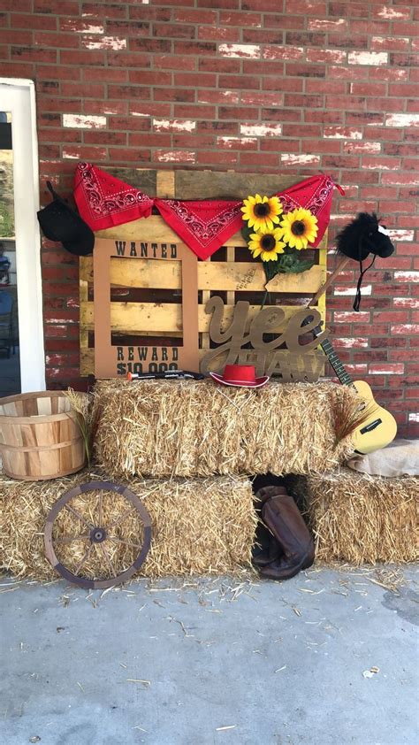 Western Theme Party Photo Booth Idea Western Theme Party Cowboy