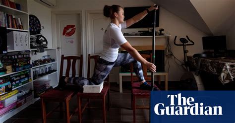 Working From Home Athletes Find Inventive Ways To Train In Pictures