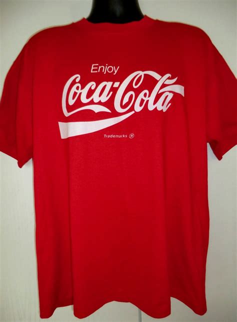 Subito a casa e in tutta sicurezza con ebay! SOLD! Vintage Coca Cola Red T-Shirt Size XL Classic Coke ...