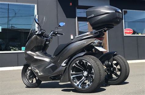 Mobil t rex motor modif roda 3 ini sebenernya motor vario yang telah dimodifikasi oleh mas menot di klaten.dimana merupakan. Modifikasi Honda PCX 150 Jadi Tiga Roda, Comot Teknologi ...